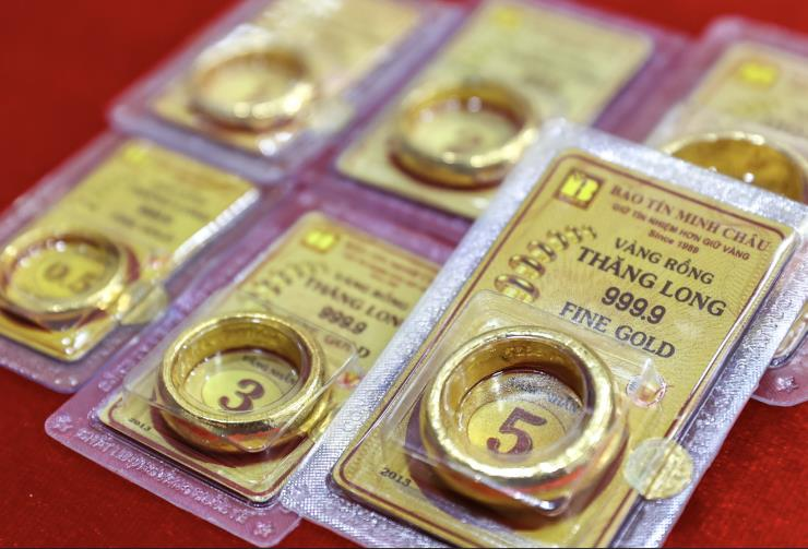 Giá vàng nhẫn trơn, vàng miếng chiều tối 12/6 tăng lên mức cao nhất từ đầu tuần - Ảnh 1.