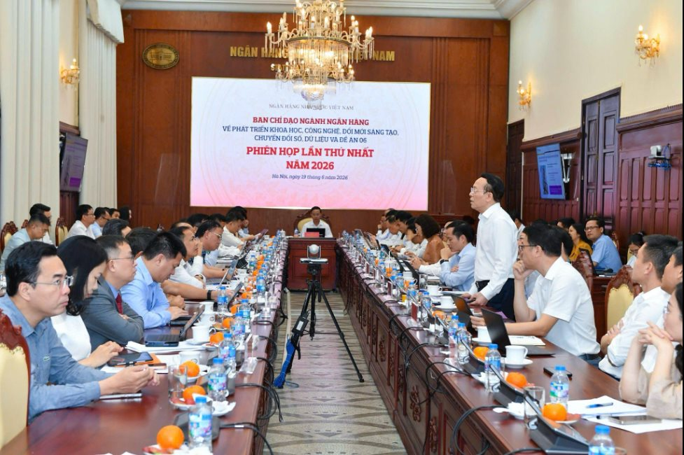 Chủ tịch TPBank Đỗ Minh Phú: Cho vay số sẽ trở thành hạ tầng tài chính thiết yếu của nền kinh tế tương lai - Ảnh 2.
