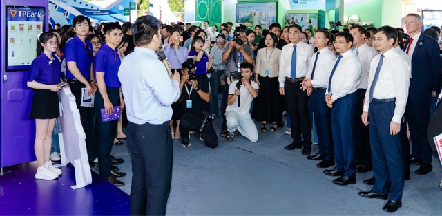 TPBank đột phá với giải pháp thanh toán QR xuyên biên giới- Ảnh 2.