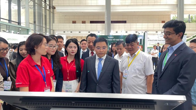 Thúc đẩy lộ trình trung hòa carbon: Techcombank nhận giải thưởng Top 10 Doanh nghiệp Net Zero 2026- Ảnh 1.