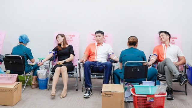 Hanwha Life: Khi đội ngũ kinh doanh trở thành cầu nối lan tỏa những giá trị cộng đồng- Ảnh 2.