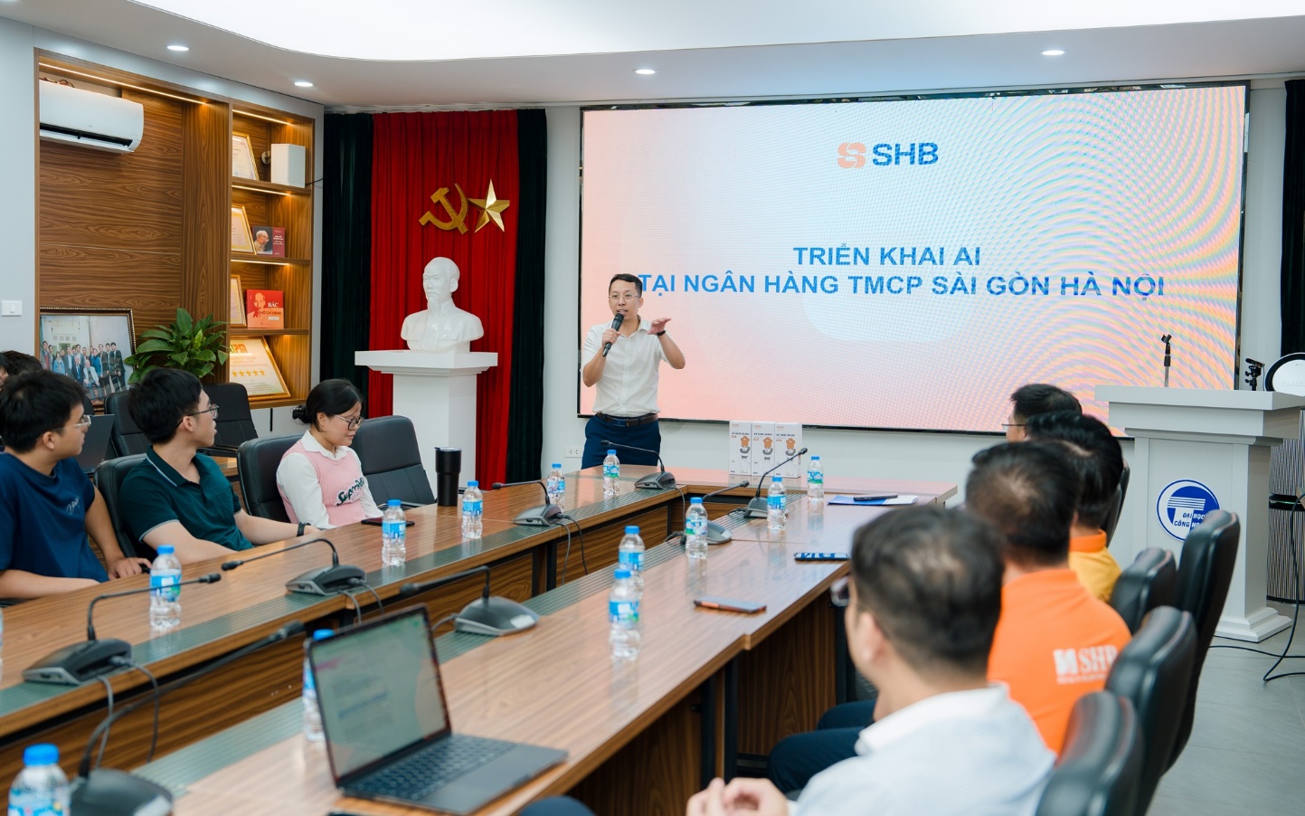 SHB đồng hành kiến tạo nguồn nhân lực AI cho quốc gia - Ảnh 2.