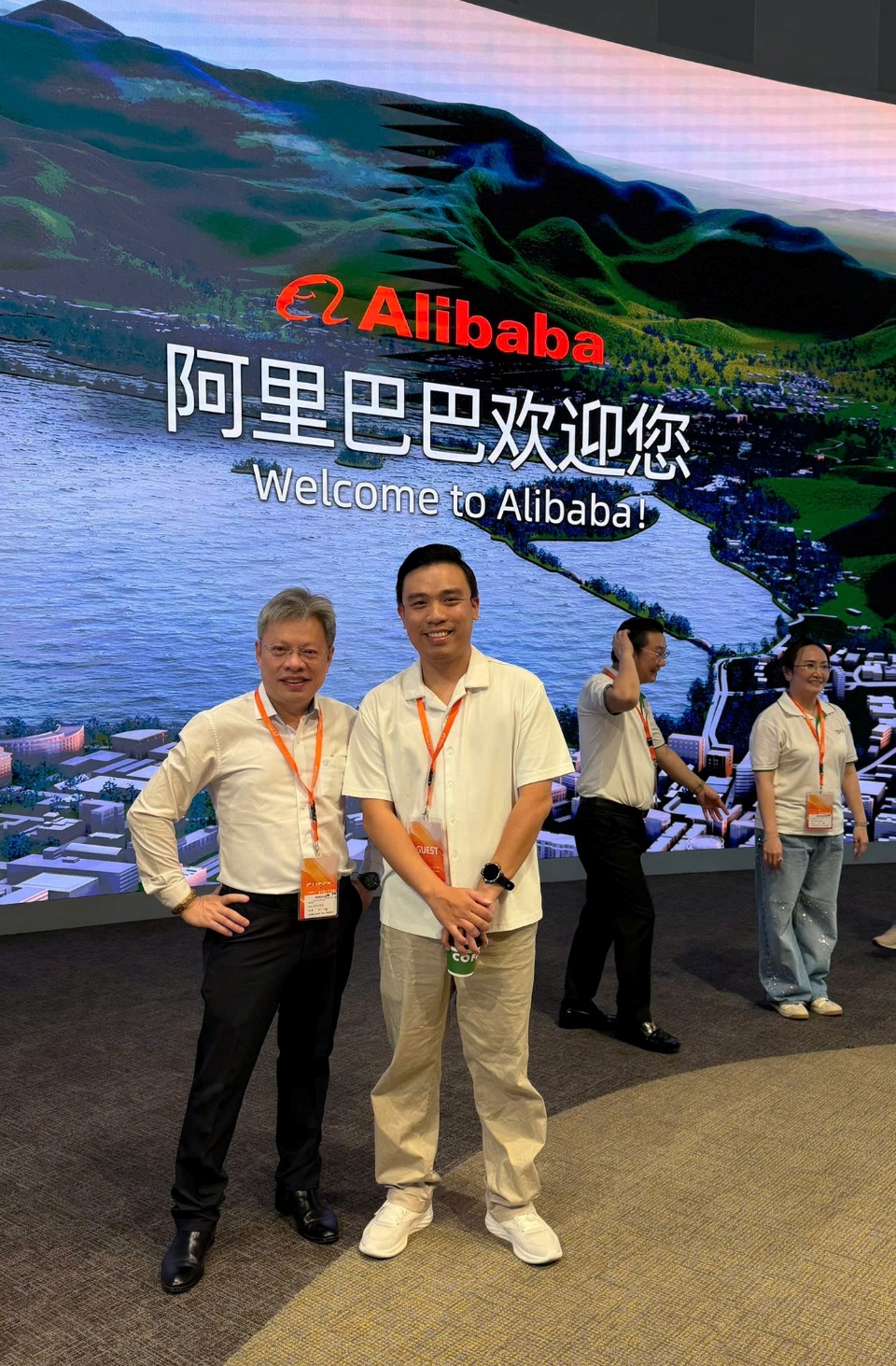 Chủ tịch Le Group of Companies: Điều đắt giá nhất tôi học được ở Alibaba không phải AI - Ảnh 1.
