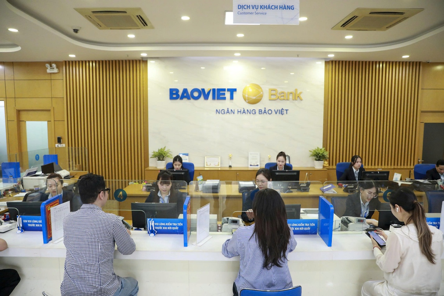 BAOVIET Bank ghi nhận kết quả kinh doanh khả quan trong 6 tháng đầu năm - Ảnh 2.