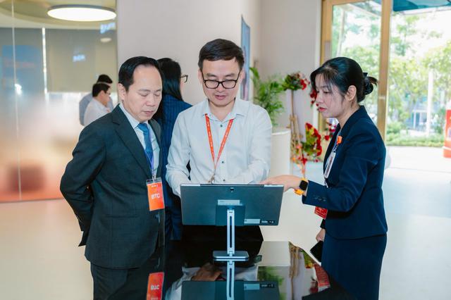 MSB khai trương Hội sở chính và Sở Giao Dịch mới, chào mừng 35 năm thành lập- Ảnh 3.