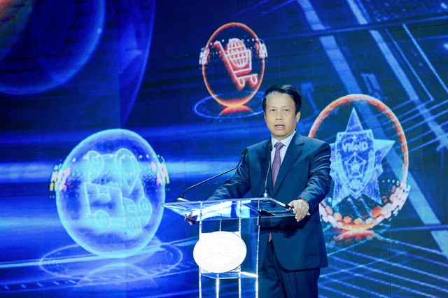 Chuyển đổi số ngân hàng: Giữ vững vai trò tiên phong trong kỷ nguyên dữ liệu  và trí tuệ nhân tạo - Ảnh 1.