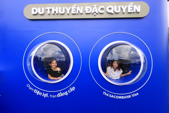 Có gì bên trong “Siêu du thuyền” SACOMBANK Visa tại concert The Siren World Opens 2026? - Ảnh 4.