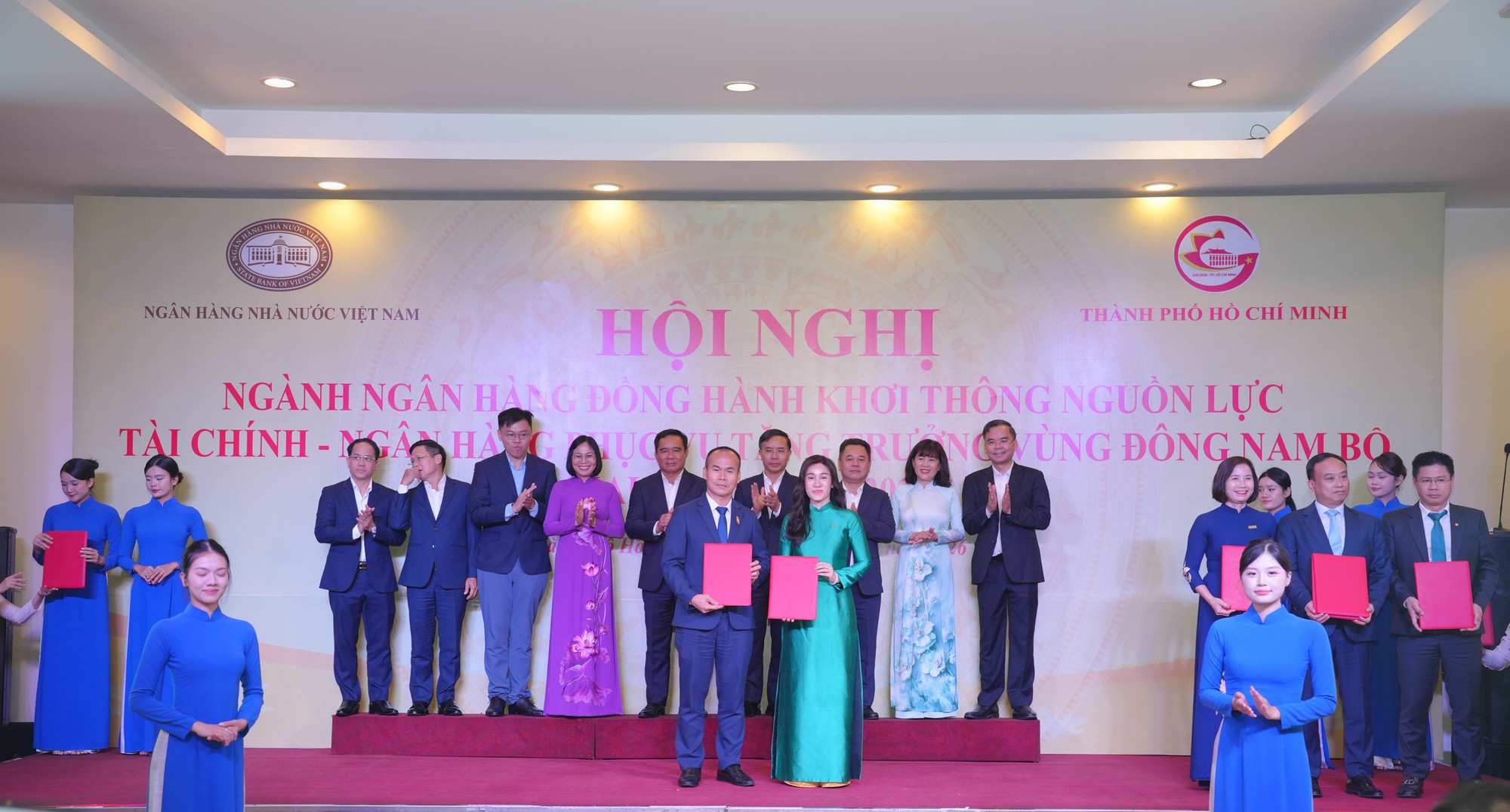 BIDV đề xuất giải pháp thúc đẩy tăng trưởng vùng Đông Nam Bộ - Ảnh 3.