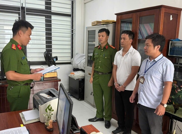 'Sập bẫy' lừa đảo kinh doanh sim số đẹp, người phụ nữ bị chiếm đoạt hàng tỷ đồng- Ảnh 1.
