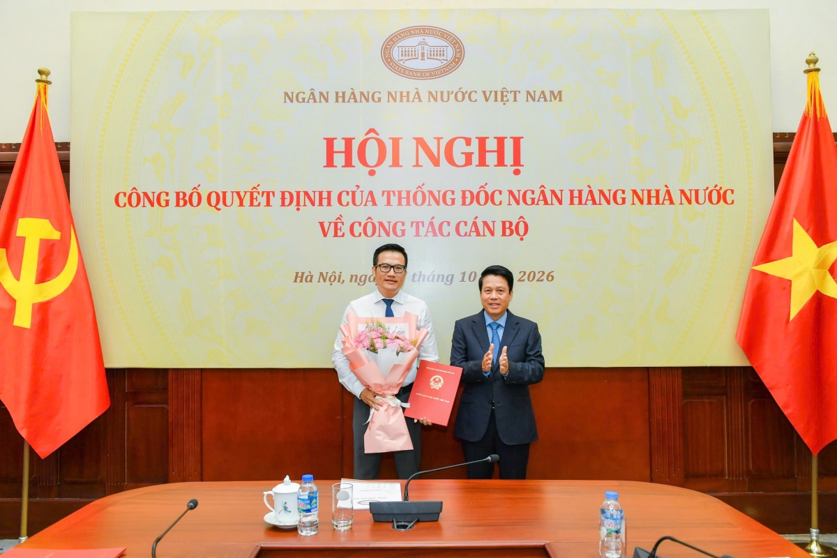 Ngân hàng Nhà nước điều động, bổ nhiệm cán bộ tại Nhà máy In tiền Quốc gia, Cục Phát hành và Kho quỹ- Ảnh 3.